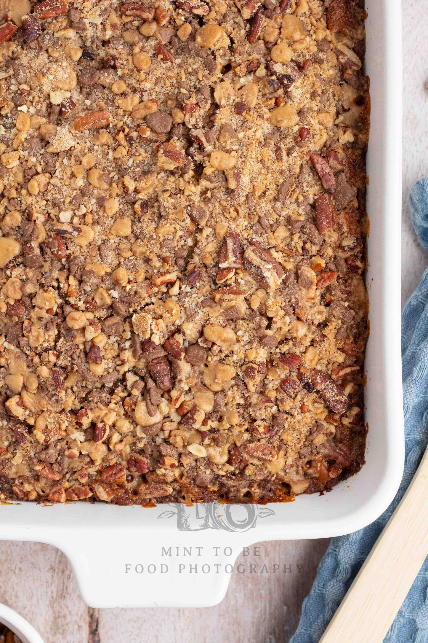 Toffee Pecan Cake (Exclusive)