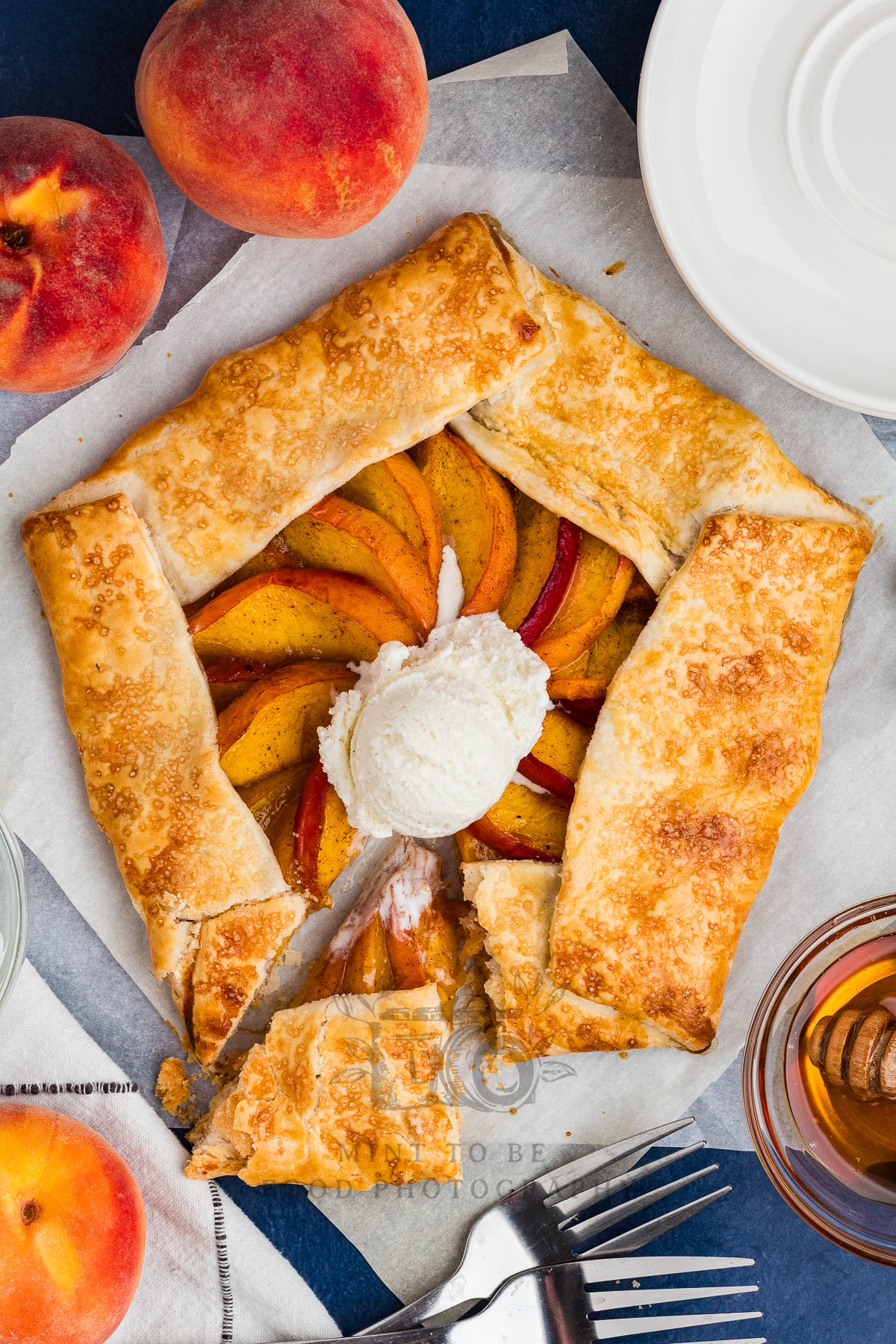 Peach Galette (Exclusive)