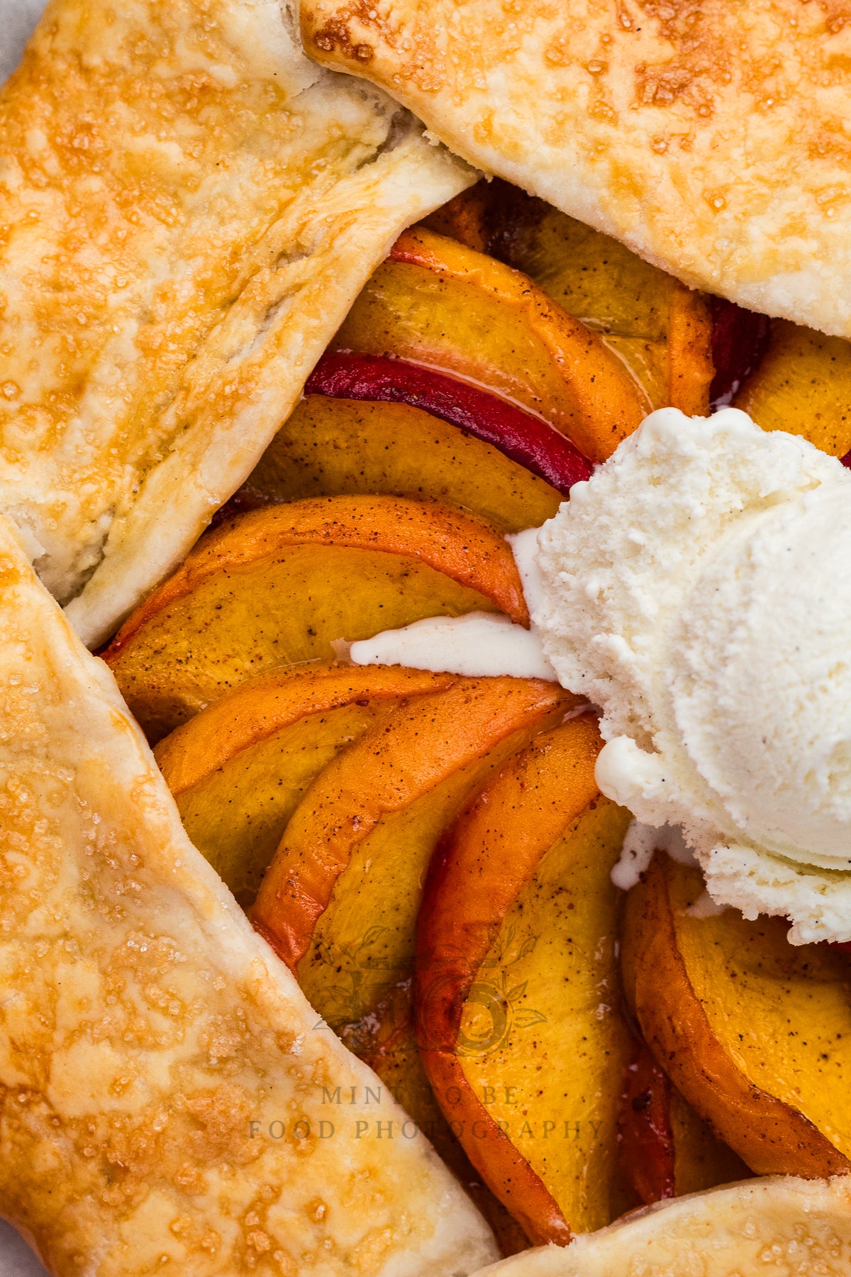 Peach Galette (Exclusive)