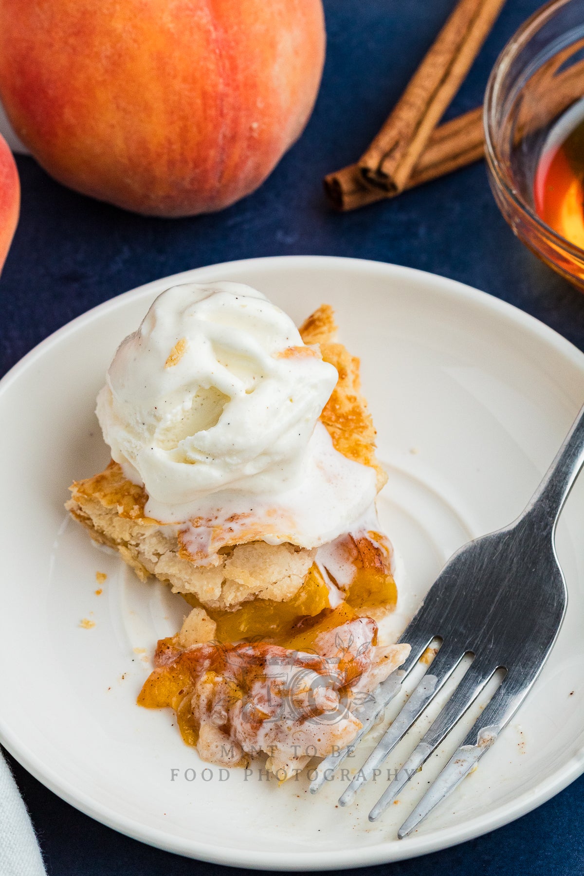 Peach Galette (Exclusive)