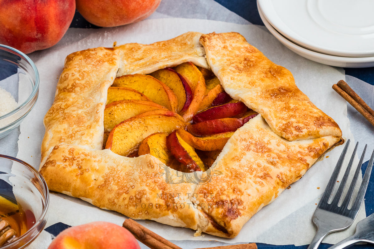 Peach Galette (Exclusive)