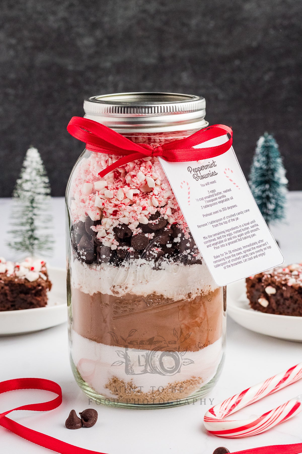 Peppermint Brownies in a Jar (Exclusive)