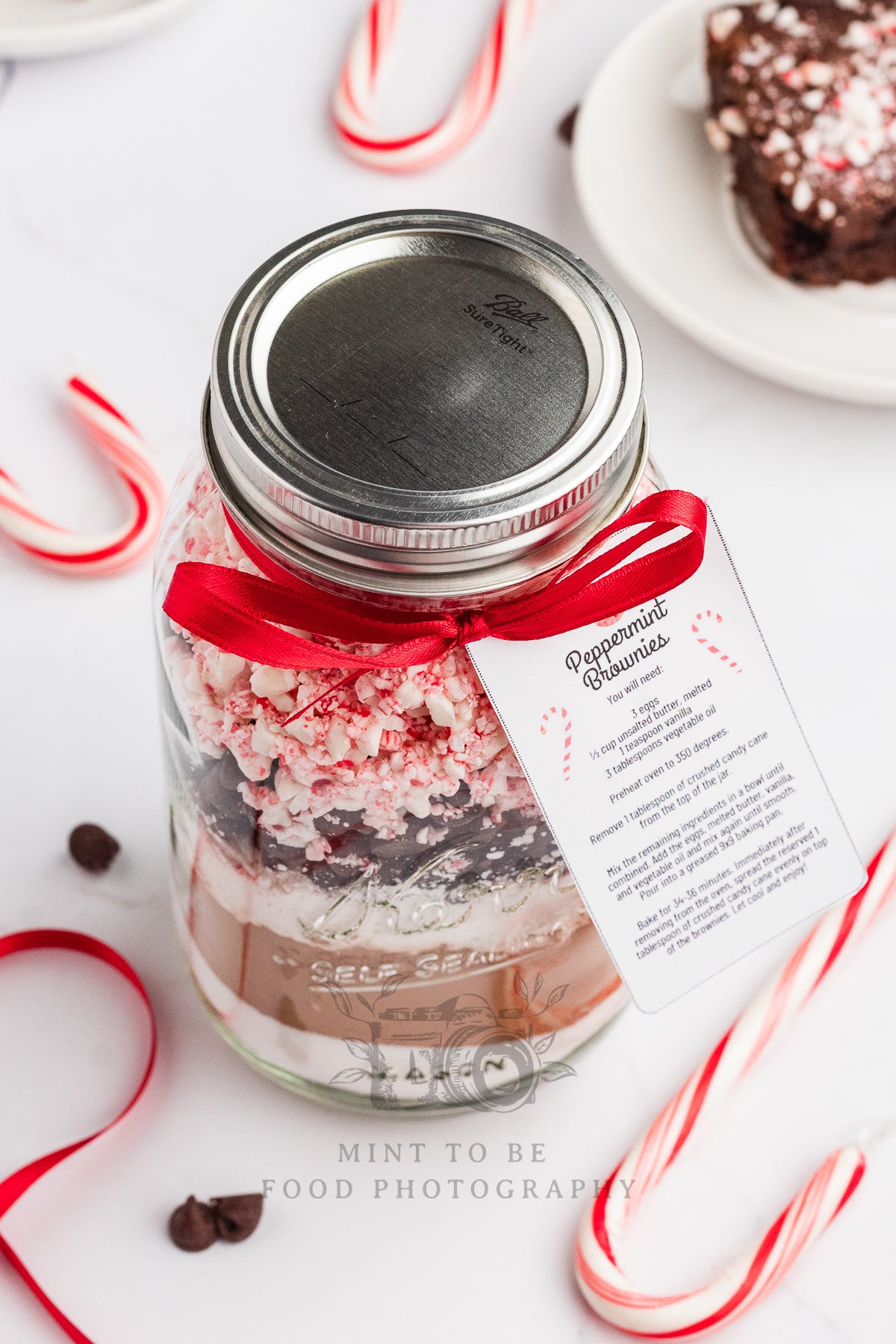 Peppermint Brownies in a Jar (Exclusive)