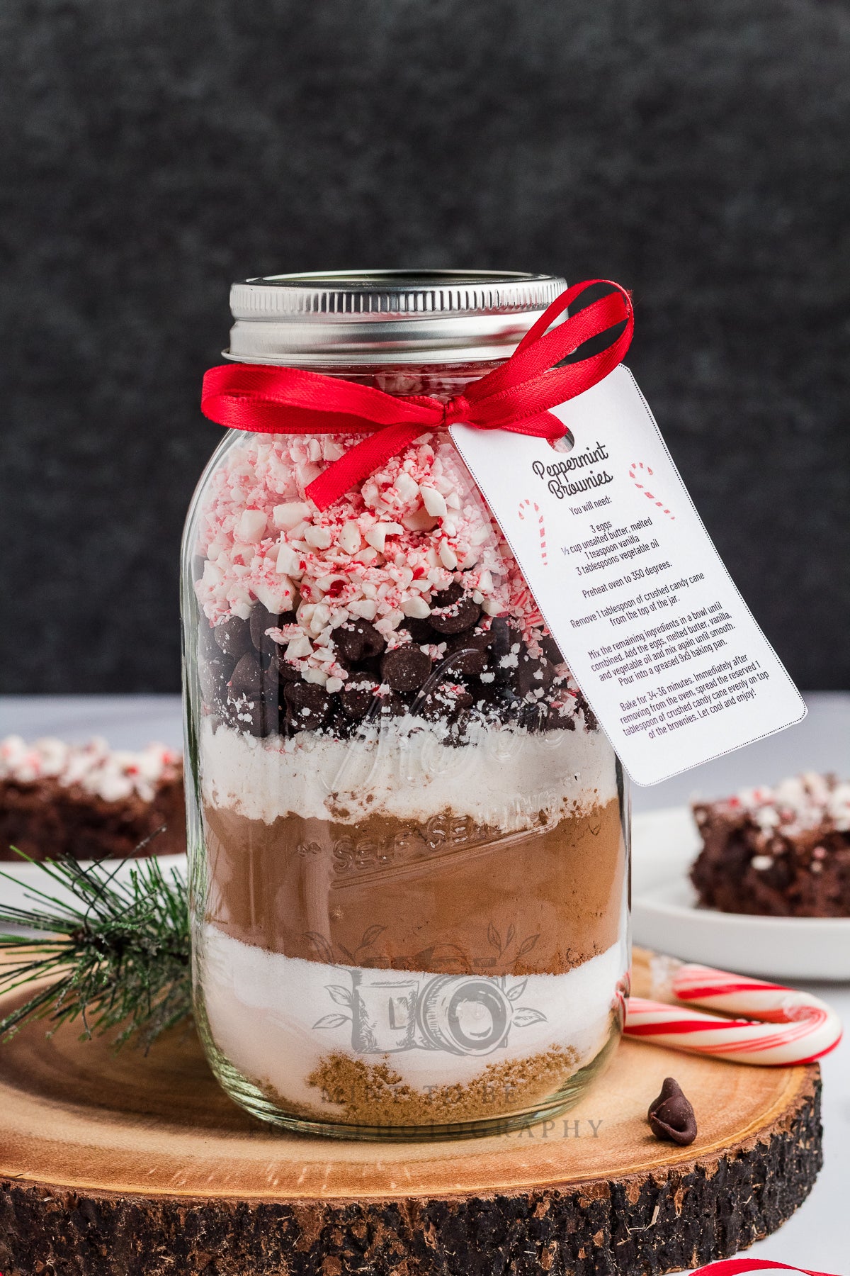 Peppermint Brownies in a Jar (Exclusive)