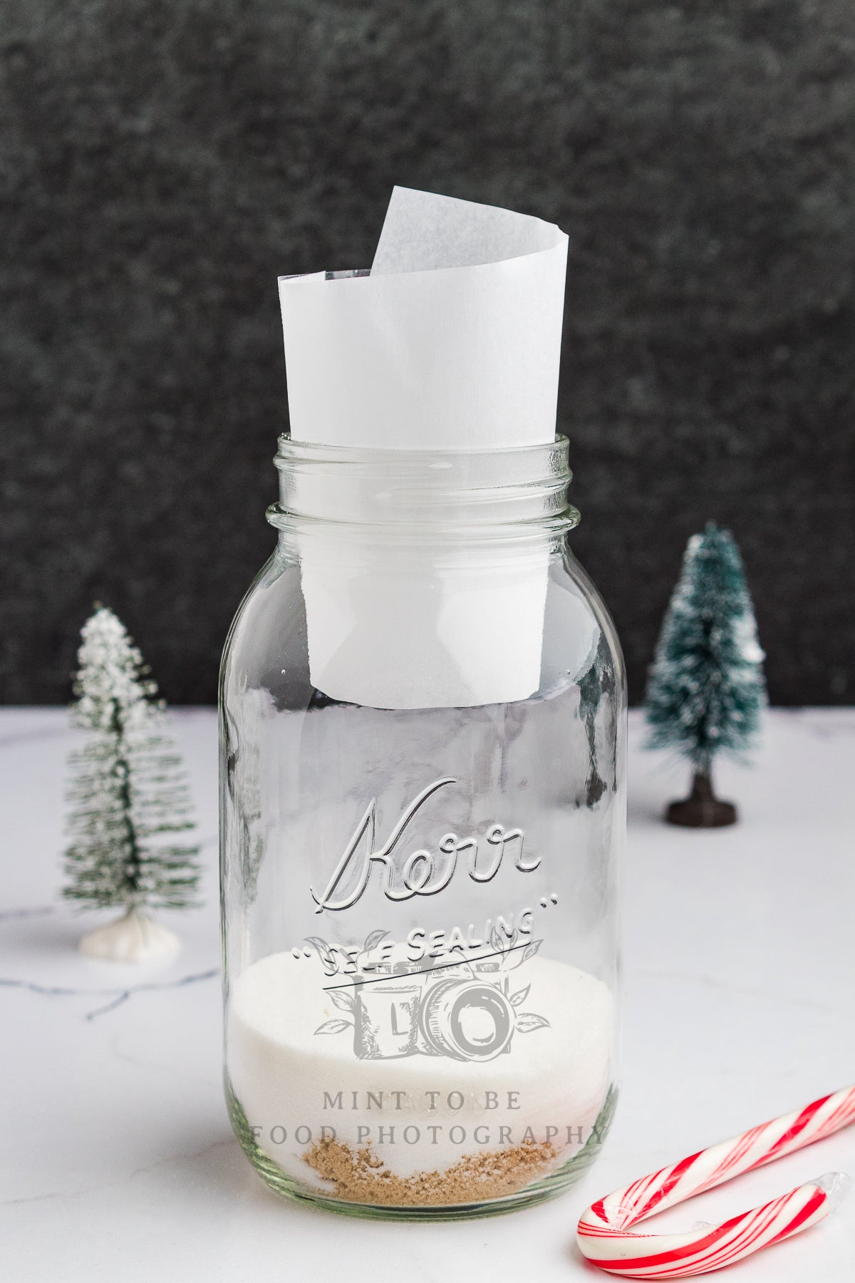 Peppermint Brownies in a Jar (Exclusive)