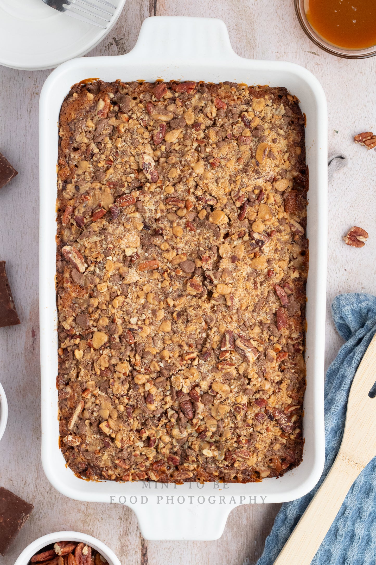 Toffee Pecan Cake (Exclusive)