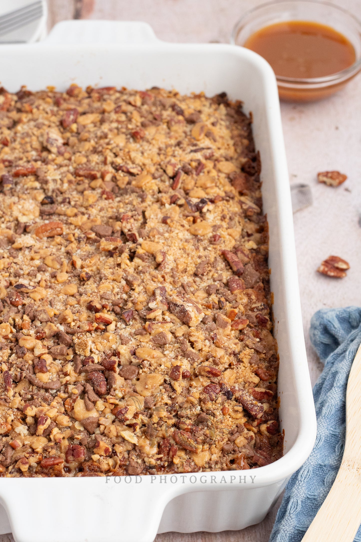 Toffee Pecan Cake (Exclusive)